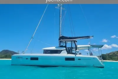Lagoon 42
