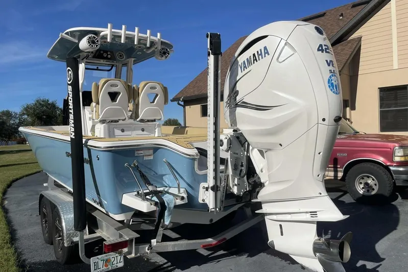  Yacht Photos Pics 2023 Sportsman Masters 267 Bay Boat with Yamaha engine on trailer.