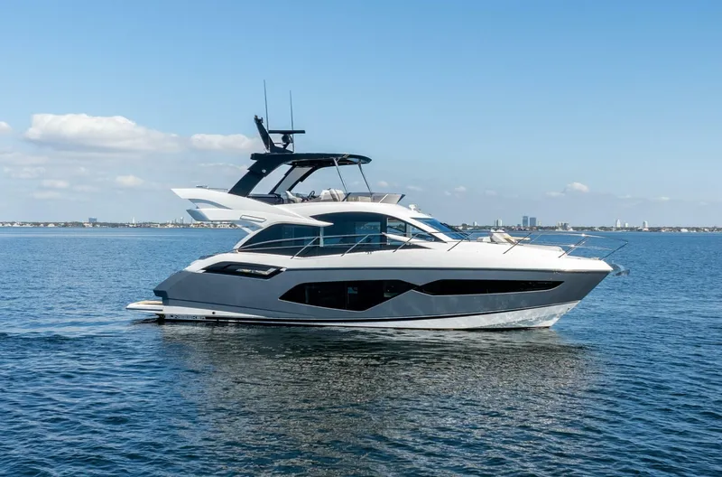 Our Trade Yacht Photos Pics 2024 Sunseeker Manhattan 55 - Image 3