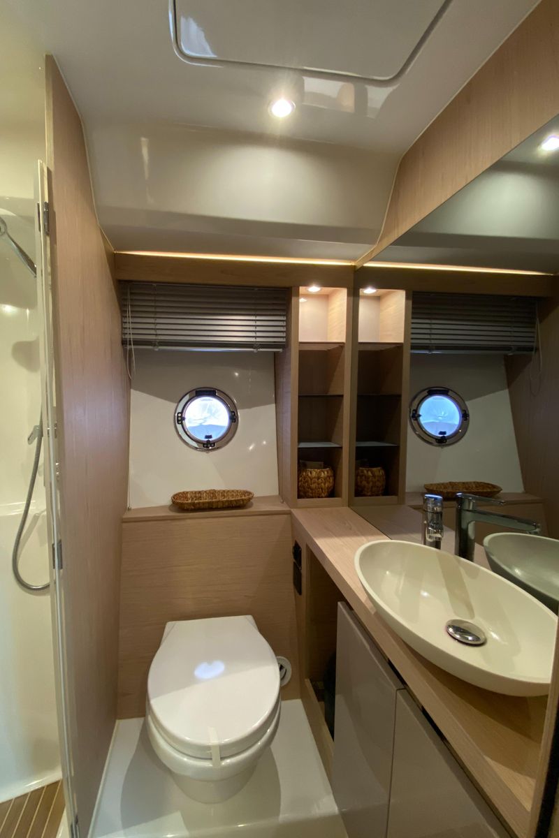 2020 Beneteau 50 