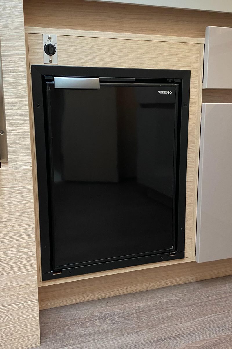 2020 Beneteau 50 