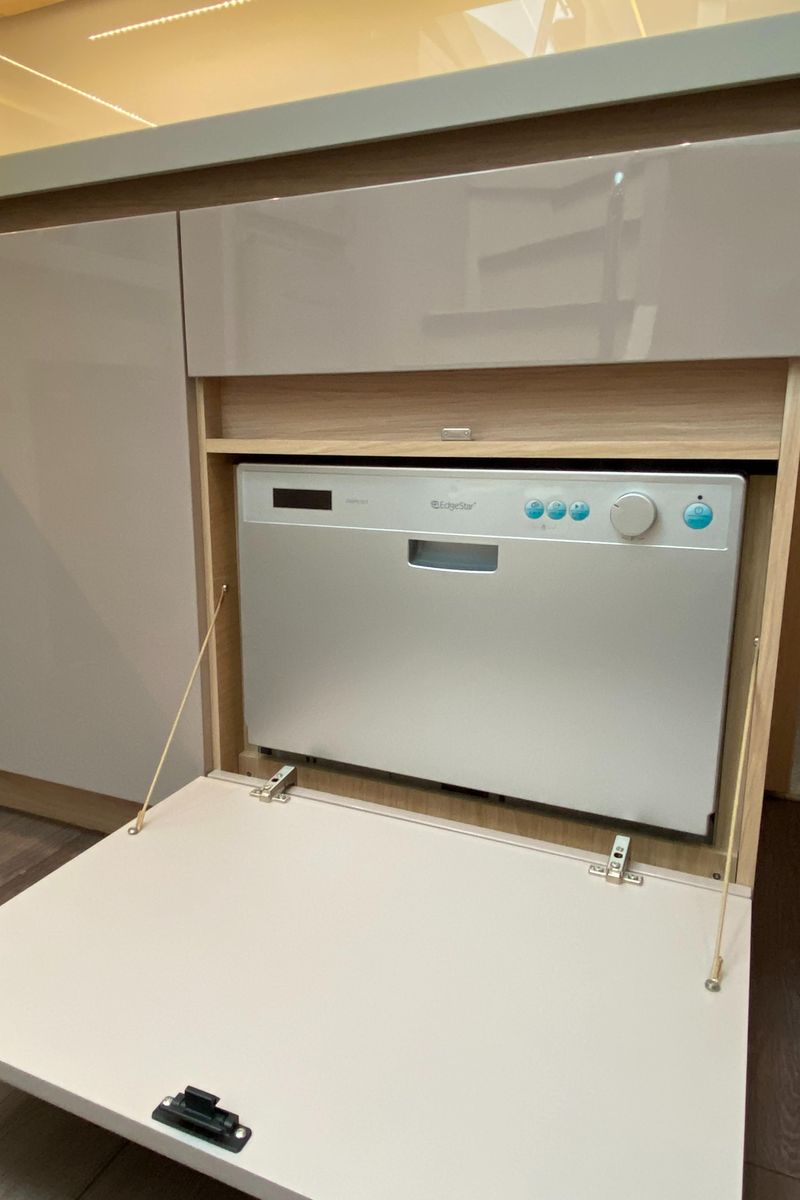 2020 Beneteau 50 