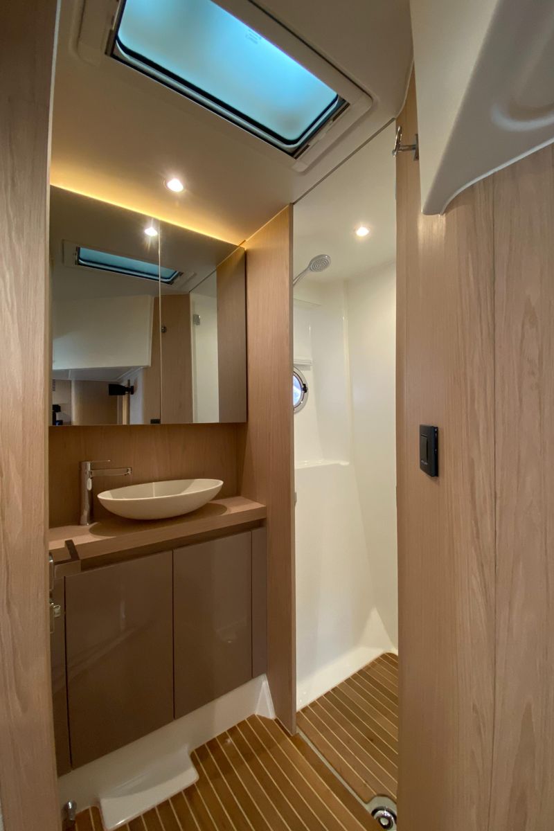 2020 Beneteau 50 