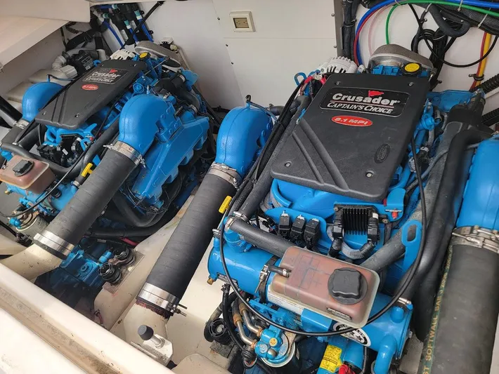  Yacht Photos Pics Engine room of a 2006 Tiara Yachts 3200 Open with Crusader engines.