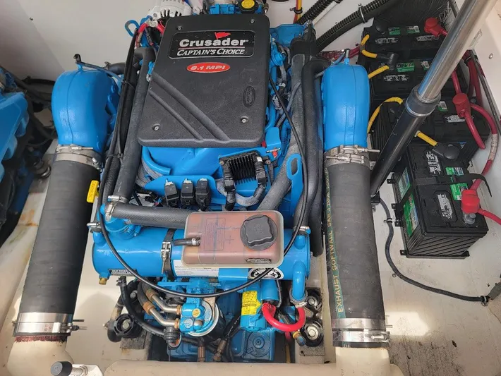  Yacht Photos Pics Engine compartment of a 2006 Tiara Yachts 3200 Open with Crusader Captain's Choice engine.