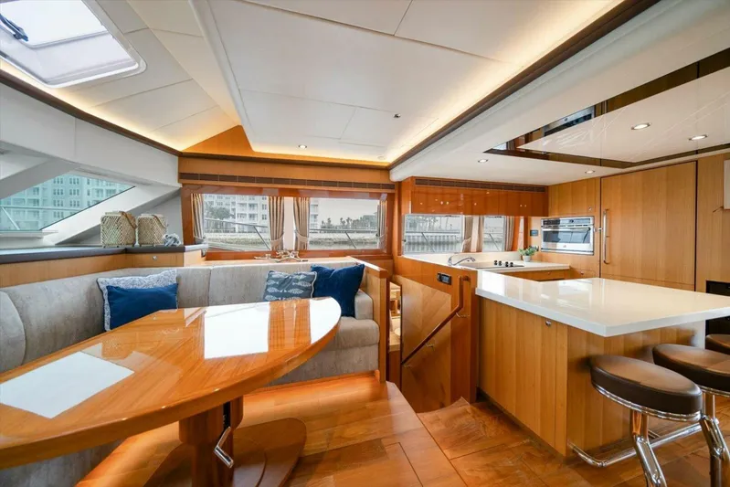 Magic Yacht Photos Pics 2018 Horizon Pc52 - Image 14