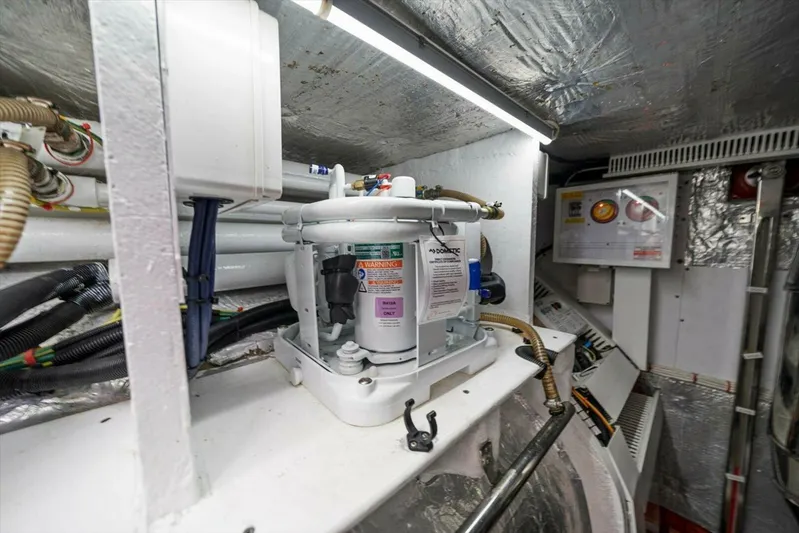 Magic Yacht Photos Pics 2018 Horizon Pc52 - Image 50