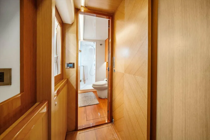 Magic Yacht Photos Pics 2018 Horizon Pc52 - Image 23