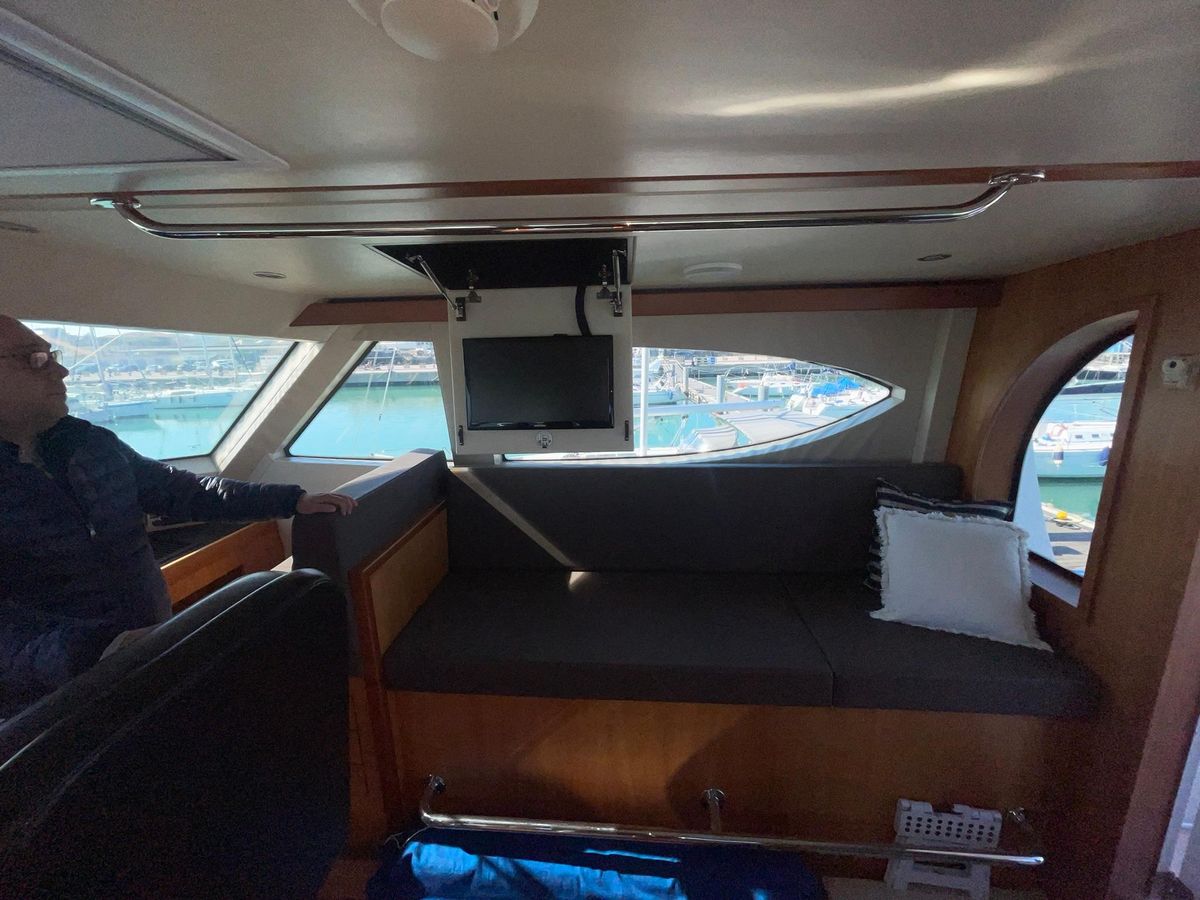 2013 Hatteras 63 