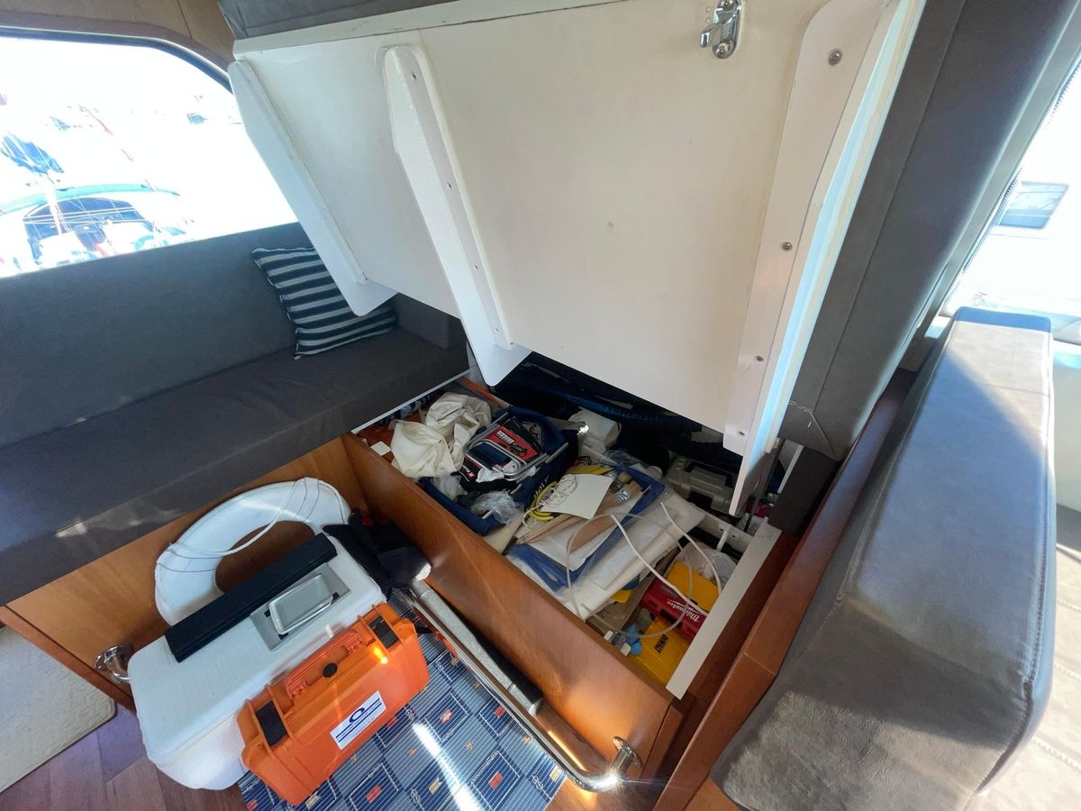 2013 Hatteras 63 