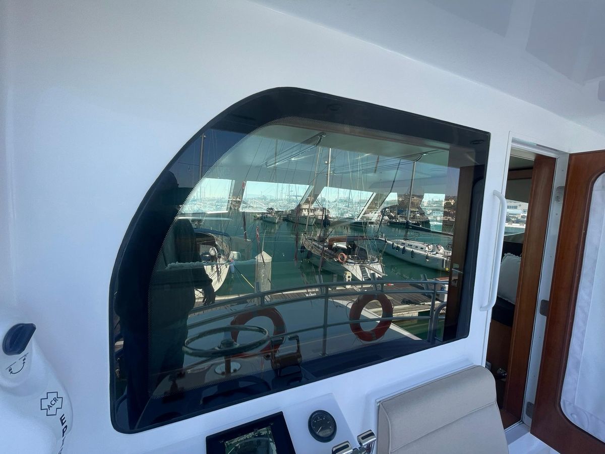 2013 Hatteras 63 