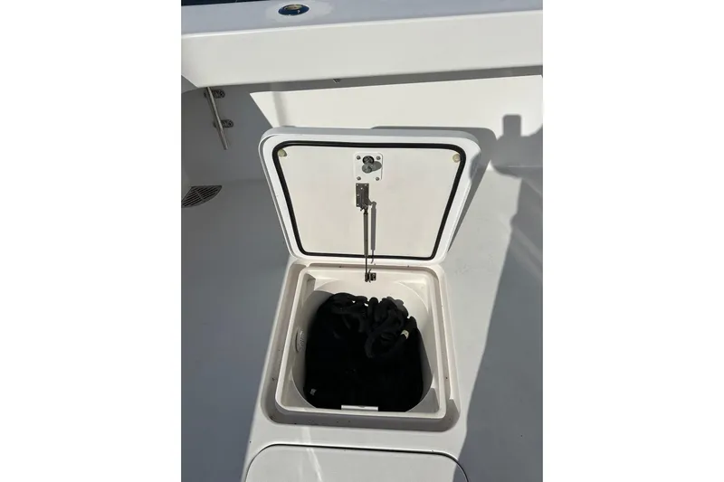 Capt Bab Yacht Photos Pics Viking 45 CAPT BAB - Cockpit