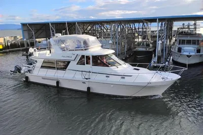 Canoe Cove 50 Pilothose Motor Yacht