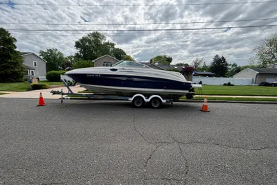 2007 Sea Ray 240 Sundeck