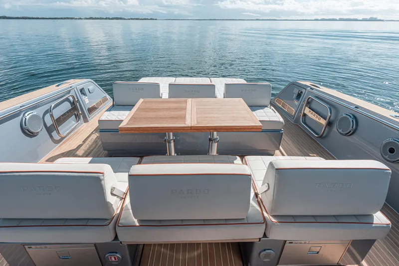 Live A Little Yacht Photos Pics Luxury seating area on 2021 Pardo Yachts 43, featuring elegant design and ocean view.
