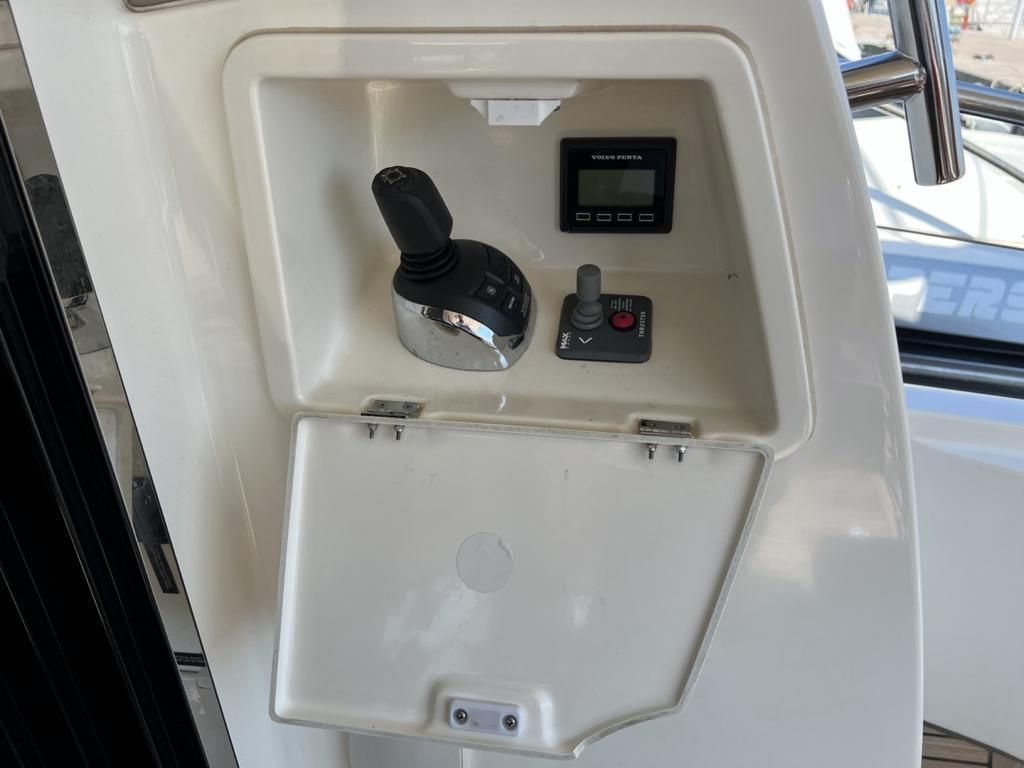 2011 Prestige 49 