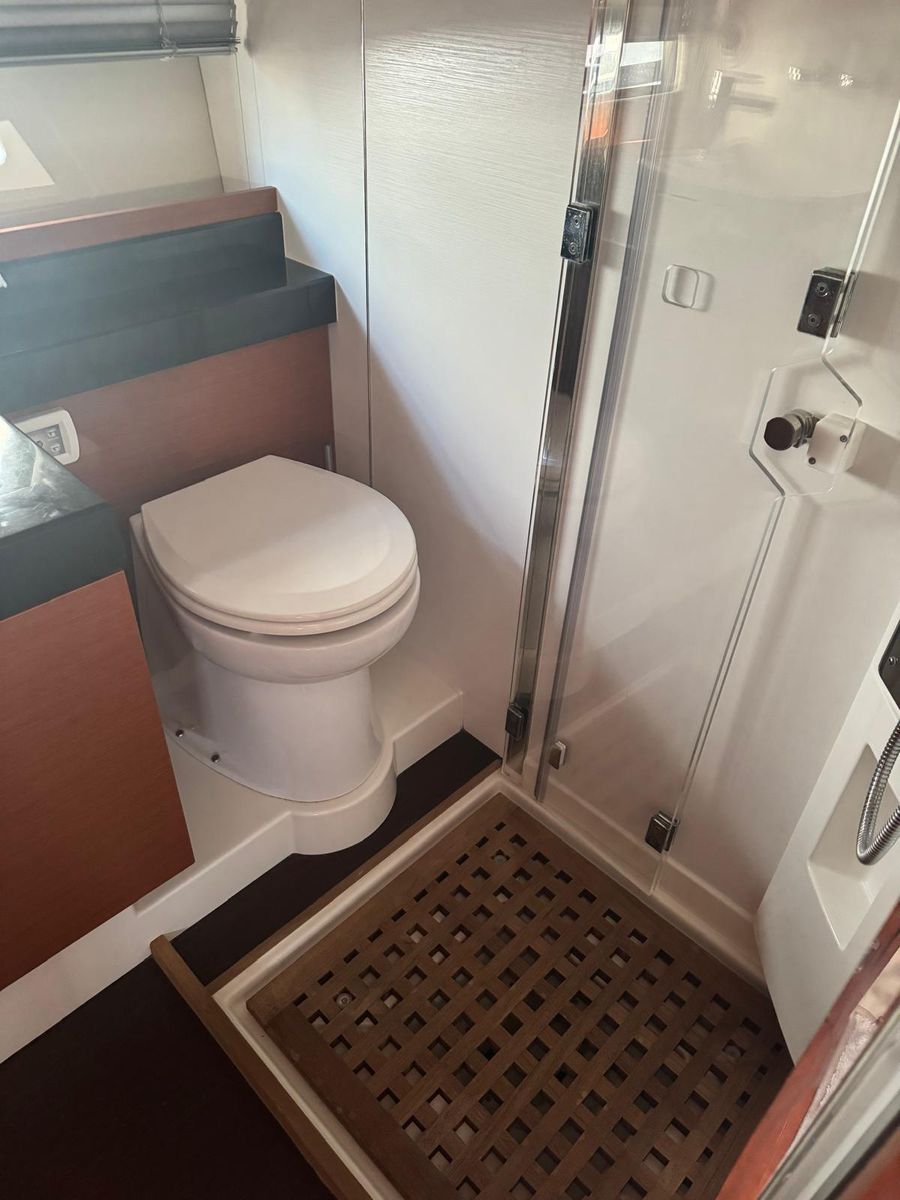 2011 Prestige 49 