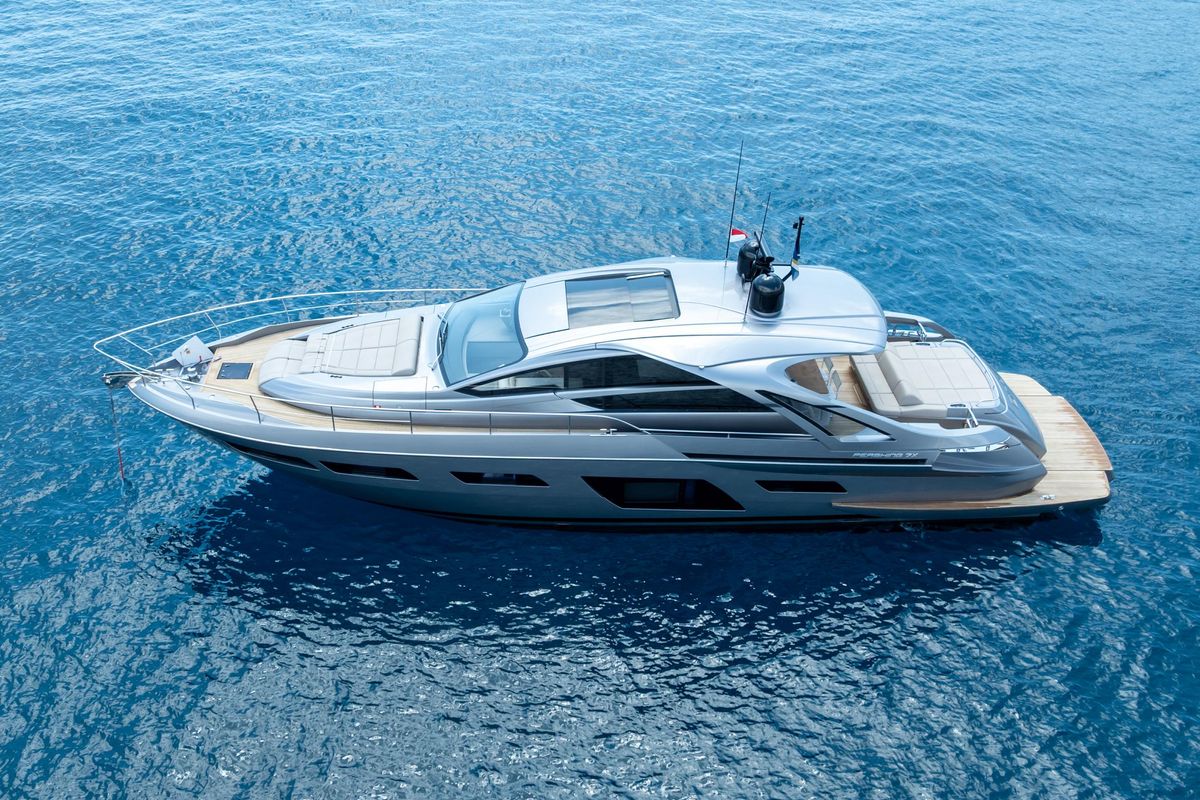 2024 Pershing 69 