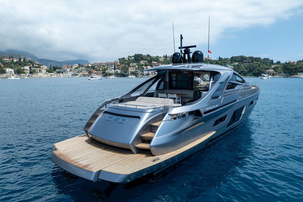 2024 Pershing 69 