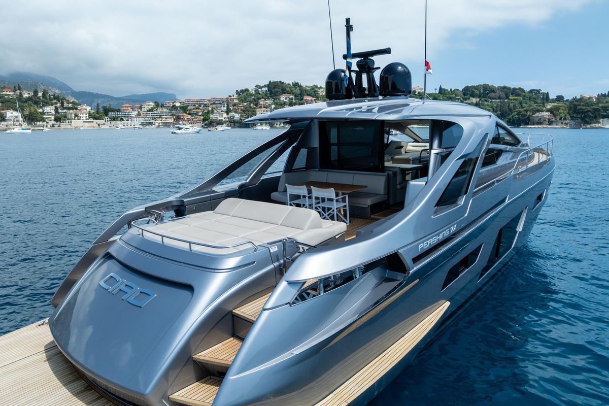 2024 Pershing 69 