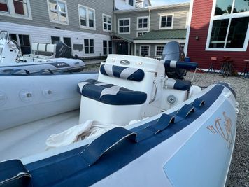 Smuggler Strata 520