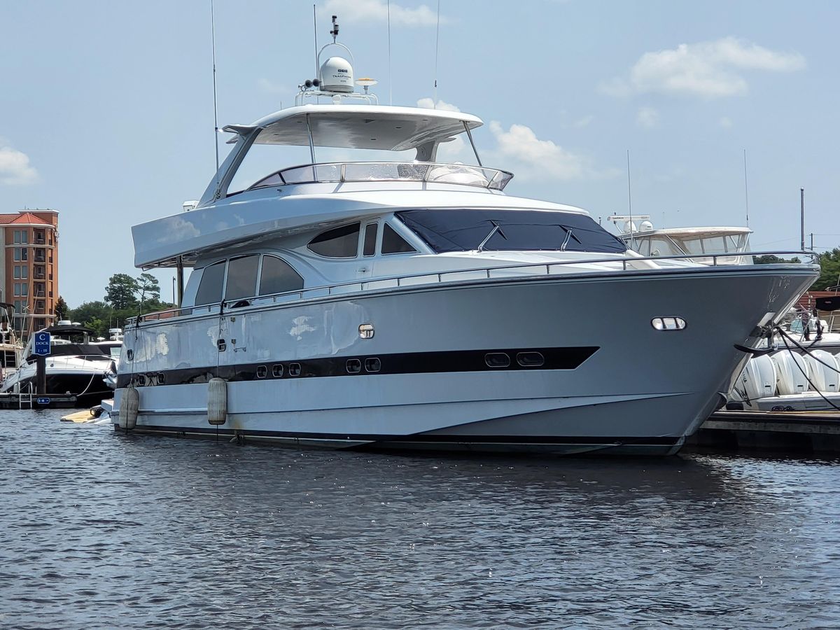 2000 Horizon 74 