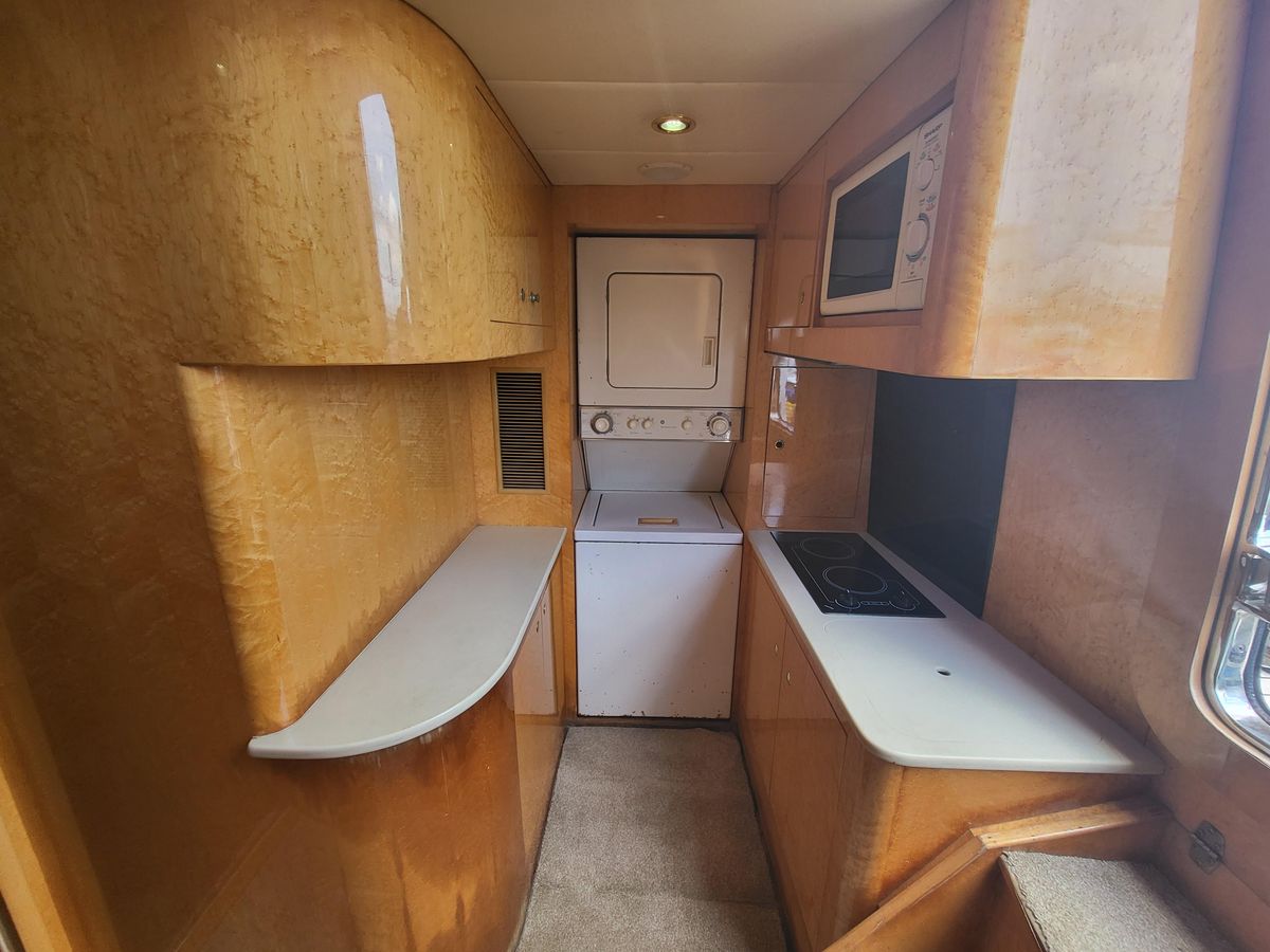 2000 Horizon 74 