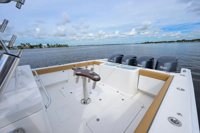 Tales N' Ales Yacht Photos Pics 2018 Buddy Davis 42 Center Console cockpit with rocket launcher