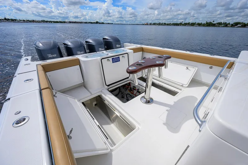 Tales N' Ales Yacht Photos Pics 2018 Buddy Davis 42 Center Console deck