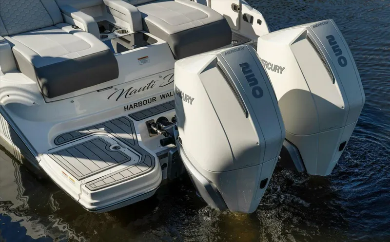  Yacht Photos Pics 2023 Sea Ray 29' - Image 16