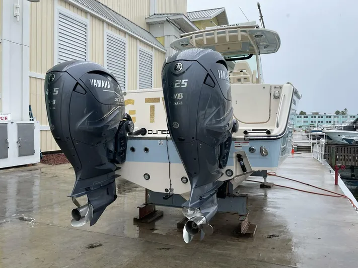  Yacht Photos Pics 2023 Grady-white 336 Canyon - Image 41