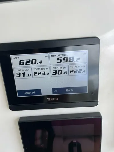  Yacht Photos Pics 2023 Grady-white 336 Canyon - Image 27