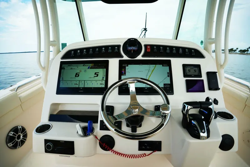  Yacht Photos Pics 2023 Grady-white 336 Canyon - Image 23