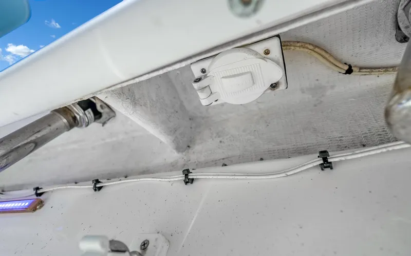  Yacht Photos Pics 2016 Invincible 39 boat wiring and electrical outlet detail.