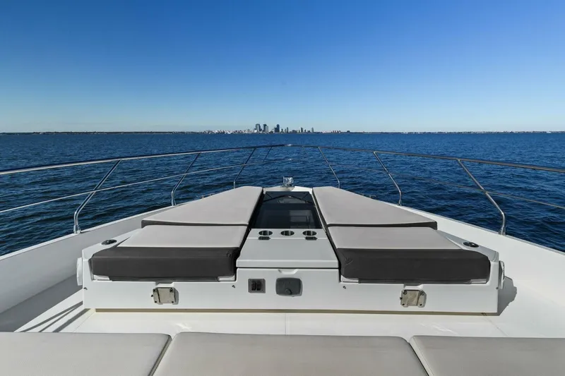 Seas The Day Yacht Photos Pics 2019 Cruisers Yachts 60 Cantius - Image 16