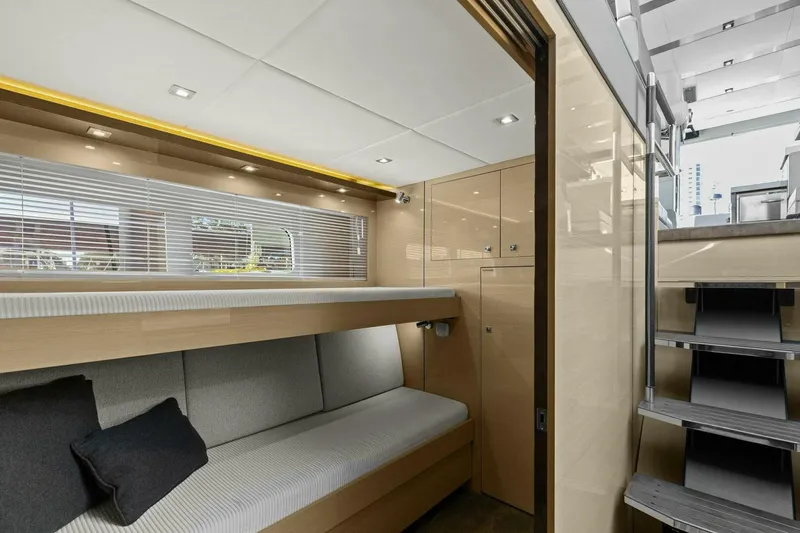 Seas The Day Yacht Photos Pics 2019 Cruisers Yachts 60 Cantius - Image 71