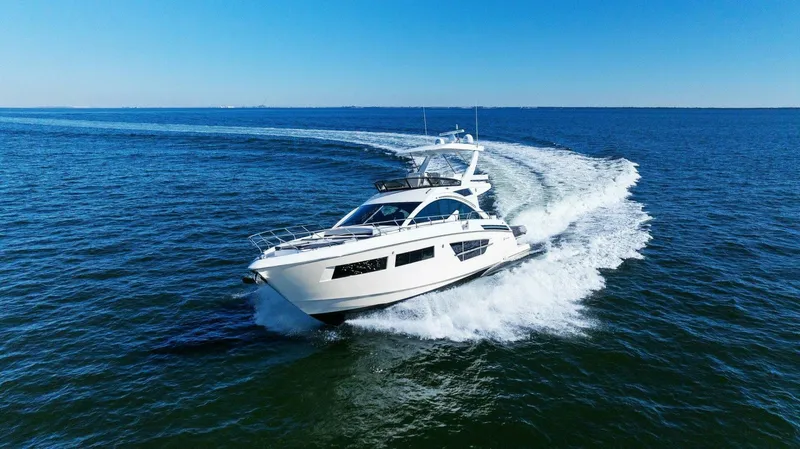 Seas The Day Yacht Photos Pics 2019 Cruisers Yachts 60 Cantius - Image 14