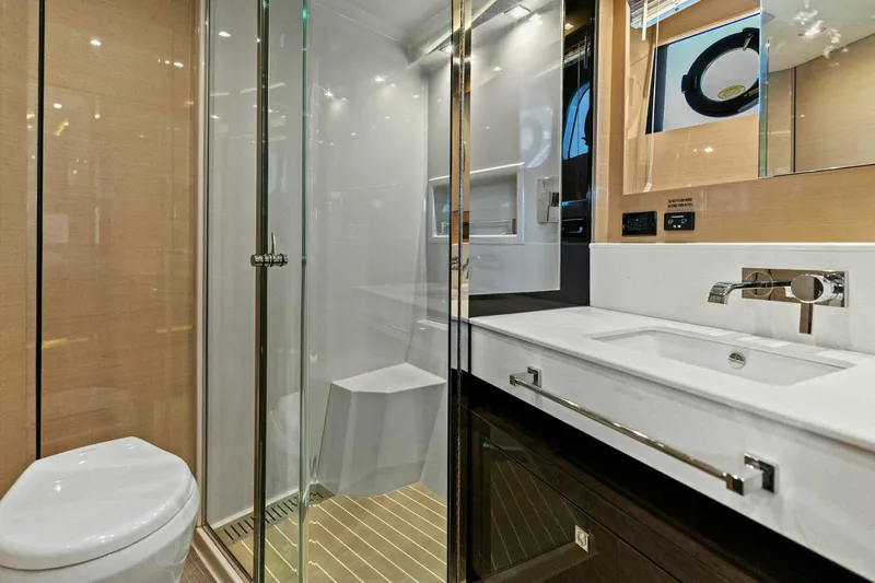 Seas The Day Yacht Photos Pics 2019 Cruisers Yachts 60 Cantius - Image 80