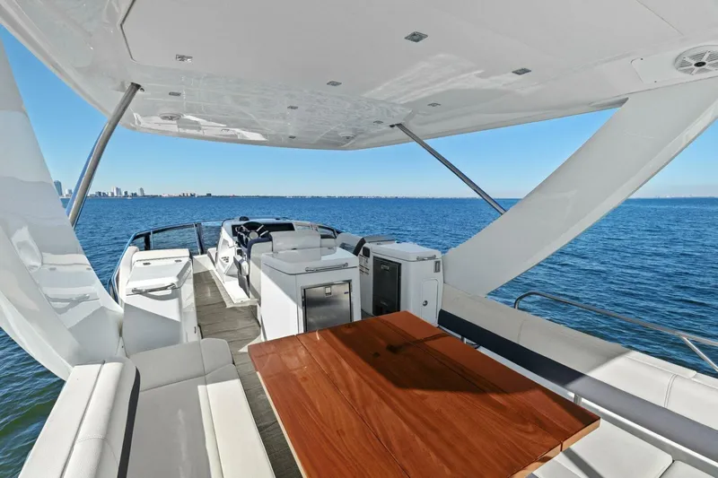 Seas The Day Yacht Photos Pics 2019 Cruisers Yachts 60 Cantius - Image 23