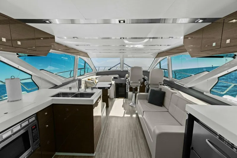 Seas The Day Yacht Photos Pics 2019 Cruisers Yachts 60 Cantius - Image 45