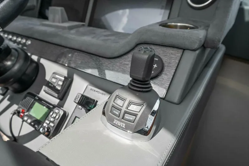 Miss Sip Yacht Photos Pics 2023 Riviera 5400 Sport Yacht - Image 36