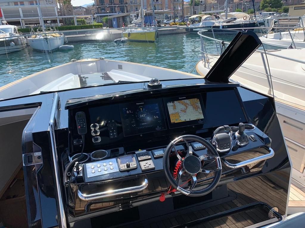 2017 Fjord 44 