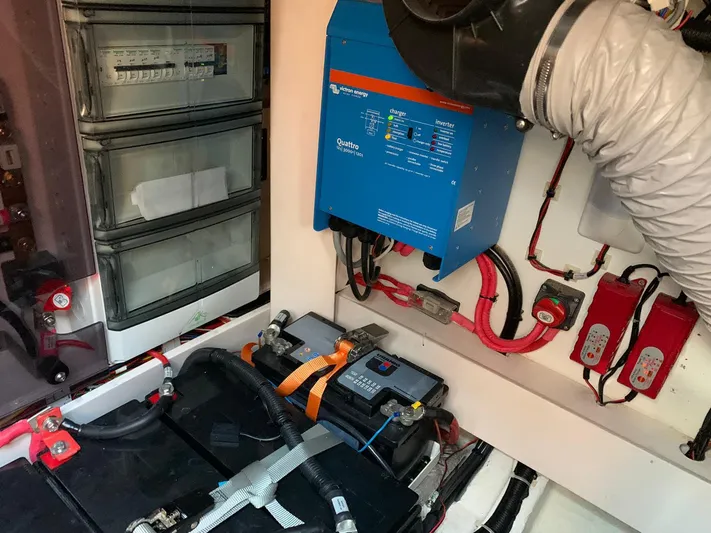 Yacht Photos Pics Electrical system of a 2017 Fjord 42 Open boat, featuring batteries and a power inverter.
