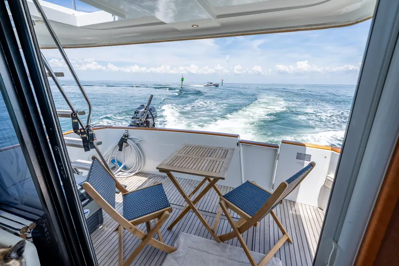 Good Timimg Yacht Photos Pics 