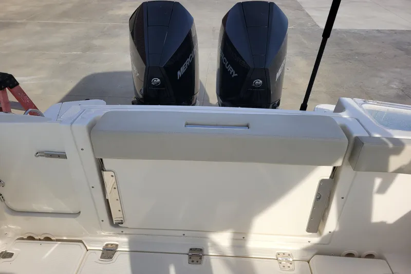  Yacht Photos Pics 2023 Boston Whaler 280 Vantage boat with dual Mercury outboard engines.