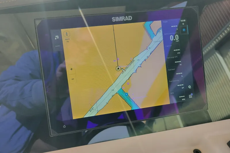  Yacht Photos Pics Simrad navigation display on 2023 Boston Whaler 280 Vantage boat.