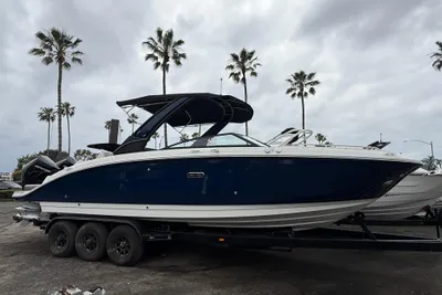 Sea Ray 290 Sundeck Outboard