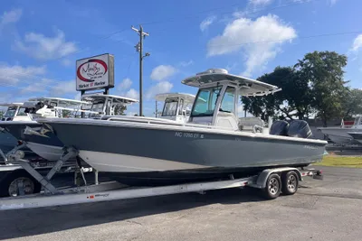 Everglades 273 Center Console