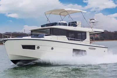 Cranchi Eco Trawler 43
