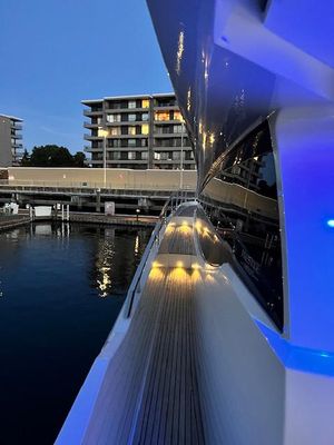 Yacht